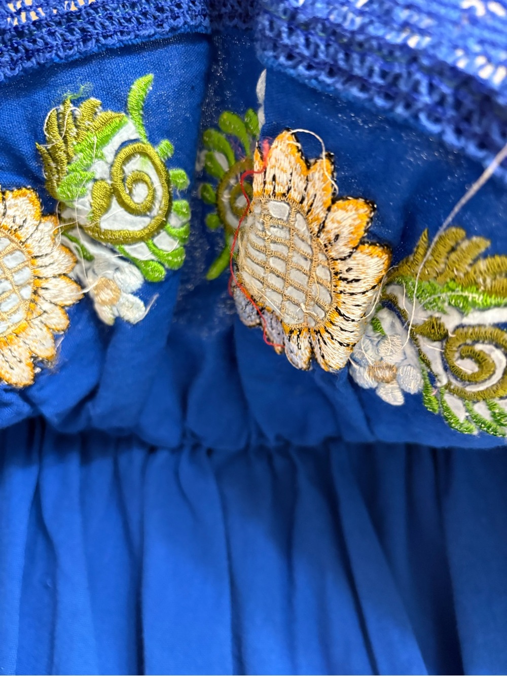 Artenias F.R. Inc. Festival dress - Picture 4 of 5